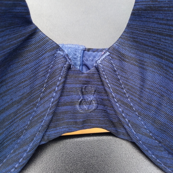 Victoria's Secret Uplift Semi Demi Bra Size 34B, Blue & Black Pattern, U… - Picture 2 of 11